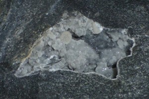 Mineral basalt2